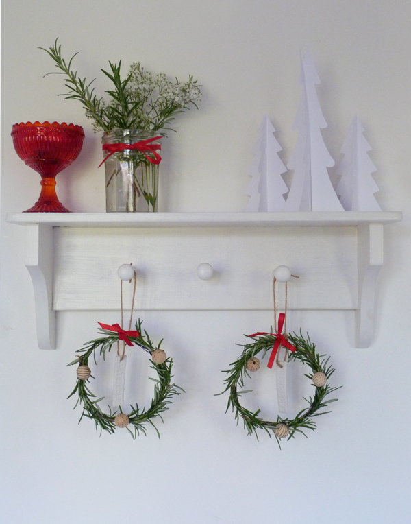 {Make it} Nature in the home: festive rosemary wreaths
