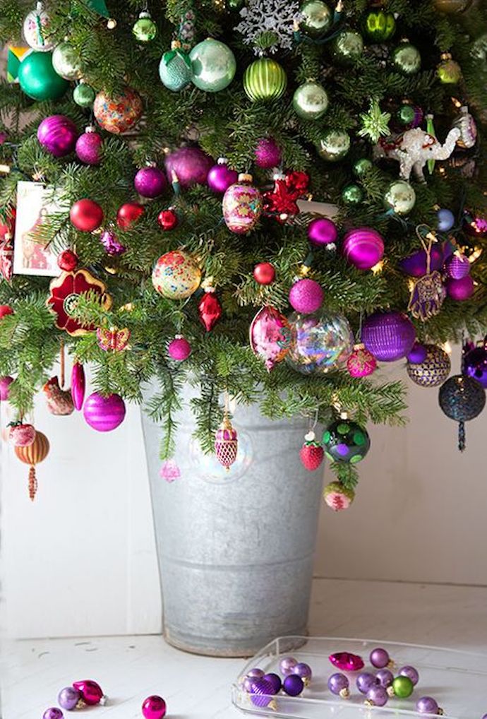 Creative Christmas tree decorating inspiration