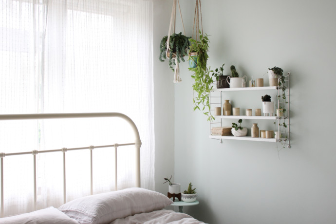 Soft green bedroom | Growing Spaces