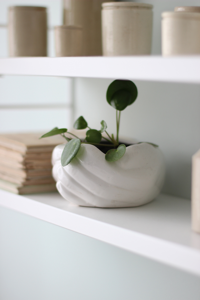 Soft green bedroom | Growing Spaces
